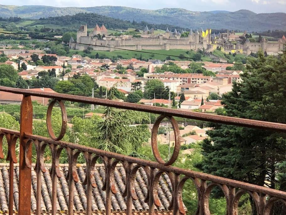 Maison De Charme Avec Vue Sur La Cite Medievale. Carcassone Exterior photo